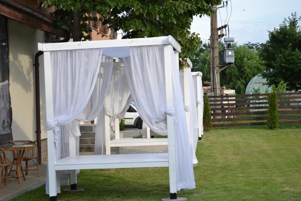Afumaţi Hotel Doi Taurasi מראה חיצוני תמונה