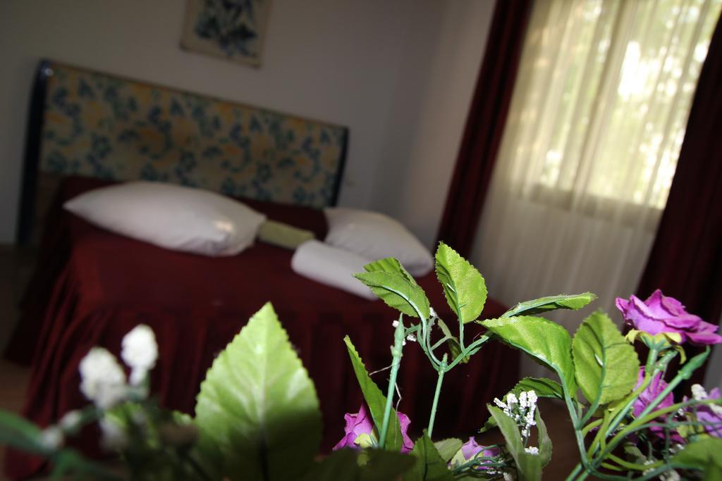 Afumaţi Hotel Doi Taurasi מראה חיצוני תמונה