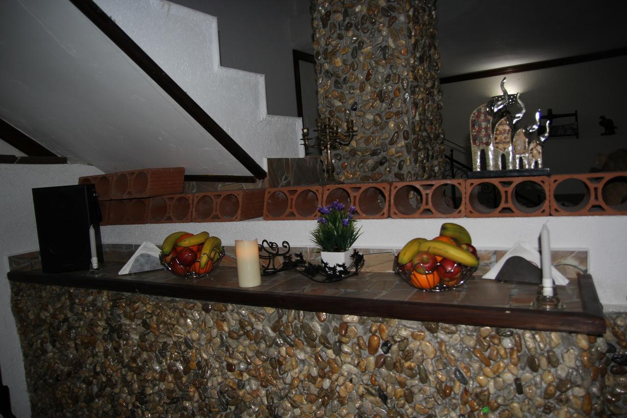 Afumaţi Hotel Doi Taurasi מראה חיצוני תמונה