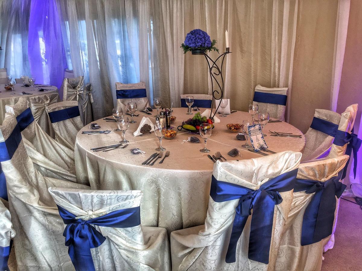 Afumaţi Hotel Doi Taurasi מראה חיצוני תמונה